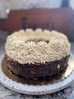 PEANUT BUTTERCUP PEANUT BUTTER CHEESECAKE